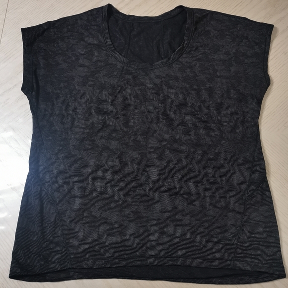 Lululemon Miles Ahead Short Sleeve (Camo) - Picture 2 of 16